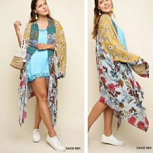 UMGEE FLORAL SAGE KIMONO